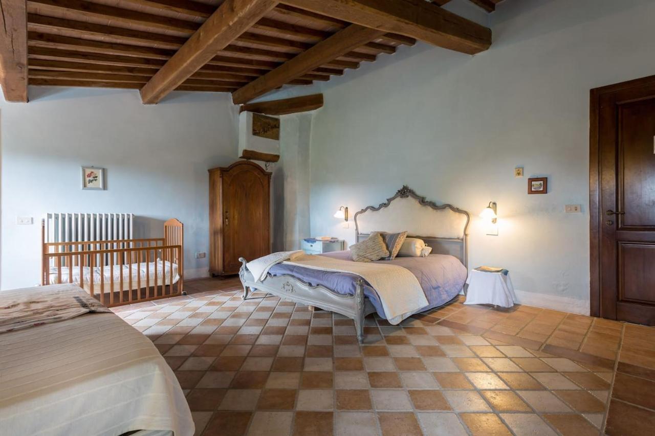 Agriturismo Il Poggio Degli Scoiattoli Perugia Buitenkant foto